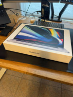 Macbook Pro 16-inch, 2019 i7 16GB RAM 2.6 GHz 6-Core Intel
