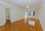 Bright, Beautiful 605 sq ft 1 bed, 1 bath in Washington now showing!