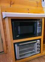 Furnished Efficiency Cabin - Month-to-Month Lease - Utilities & Cable