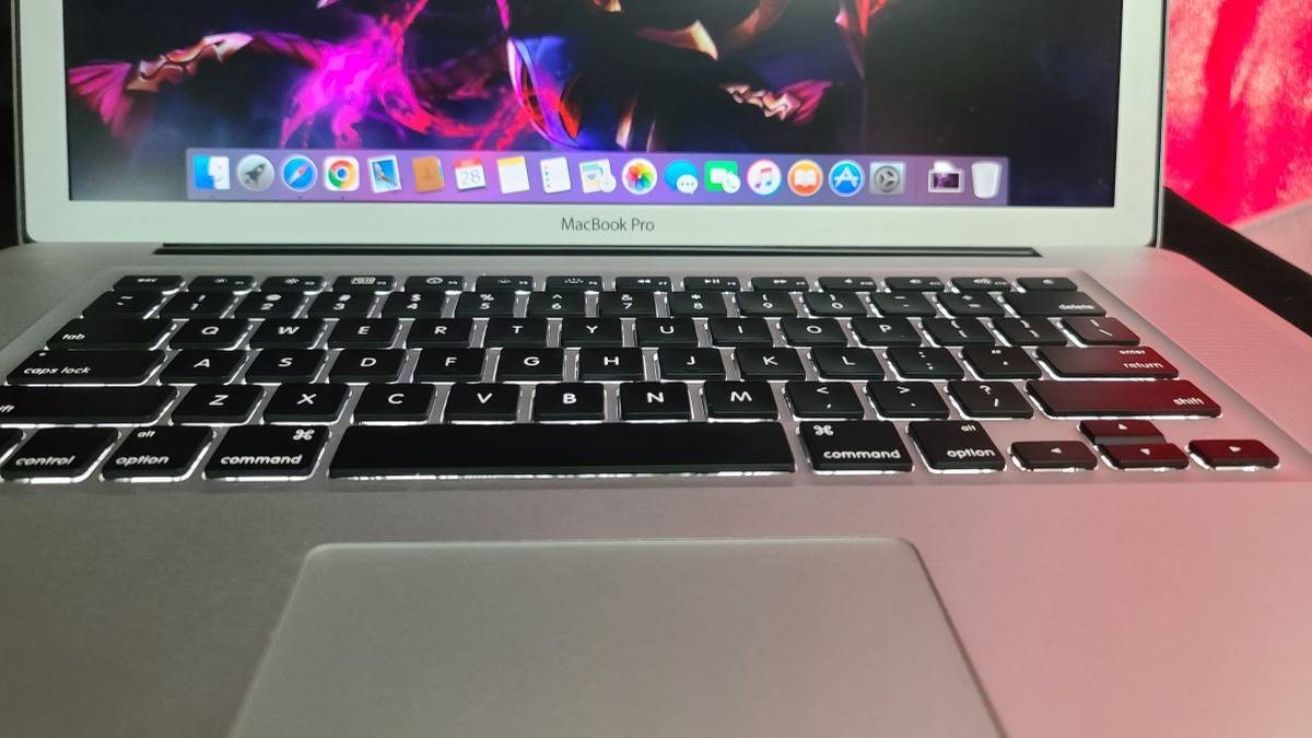 MACBOOK PRO 2012