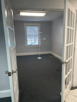 Available immediately 3 rm 900sq ft office in Downtown Takoma Park