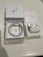 Apple - AirPods Pro (2nd generation) with MagSafe Case (USB‑C) - White