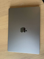 Like new 14" 2023 Macbook Pro