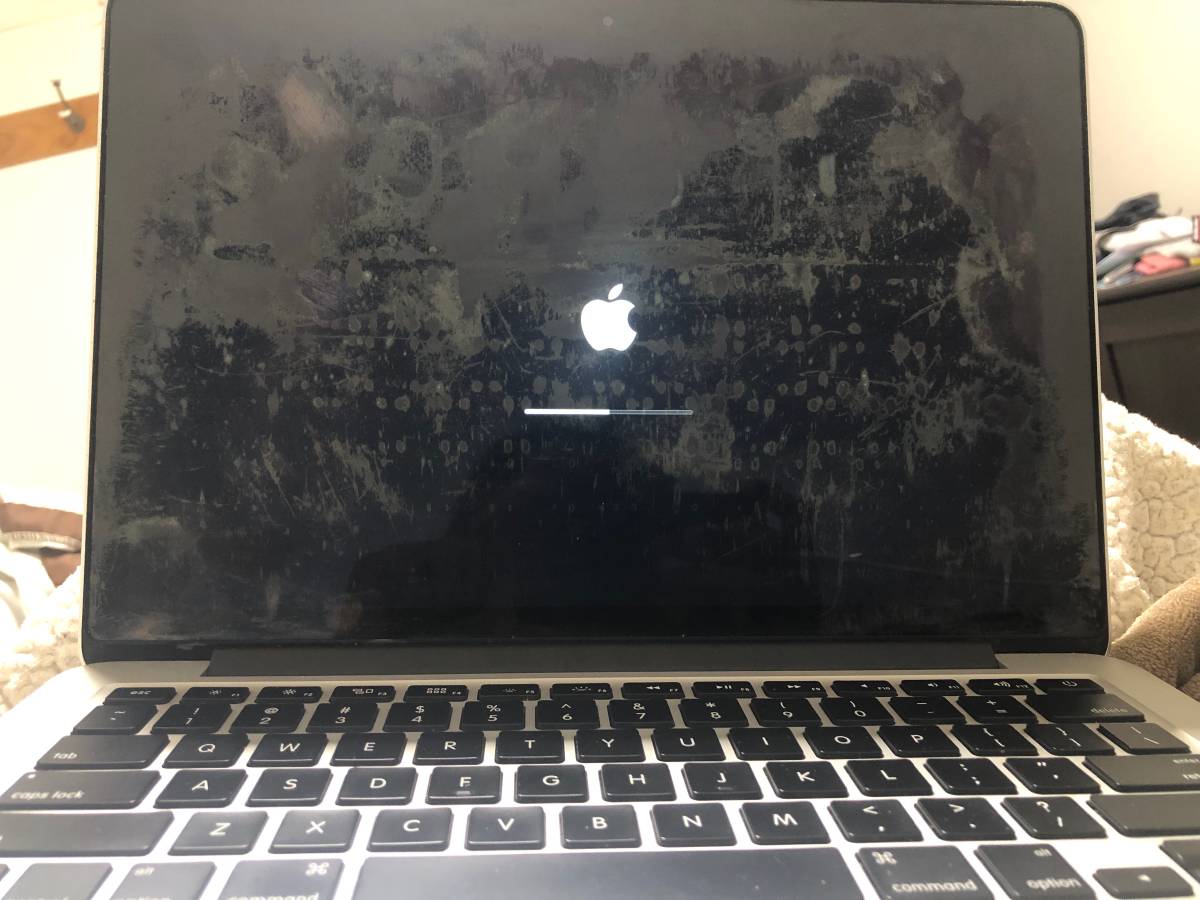 Selling Early 2015 MacBook Pro - Doesn’t start, repair or parts