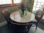 Granite Kitchen Table with 4/chairs