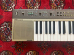 Yamaha PS-55 Portable Electronic Keyboard