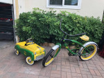 Gearbox John Deere pedal car (315) and a 20” nirve John Deere bike ($1