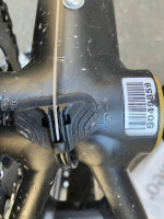 Nice black Cannondale in great condition readyto ride. Rides nice
