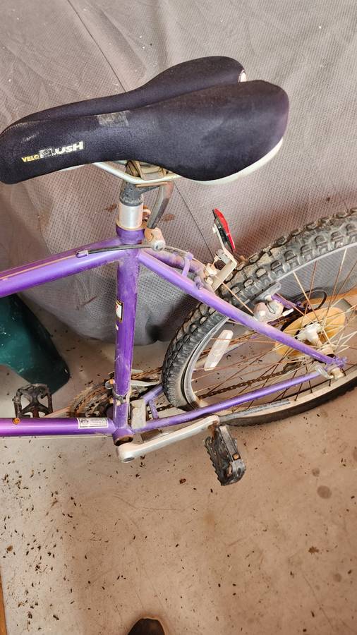 Shimano Specialized Hard Rock Bicycle
