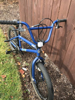 Mongoose mode 180 BMX freestyle bike $250 new I’m asking