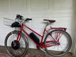 Internal hub step through bike w/ e-bike motor