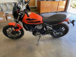2020 Ducati Scrambler Sixty2 Atomic, Tangerine