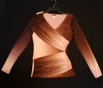 LADIES OMBRE TOP~ New~ Size Small
