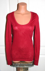NWT! BKE The Buckle SIZE SMALL Red Low Cut Burnout Layering Tee Top