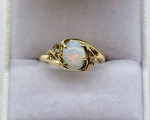 10KT Yellow Gold Opal Ring