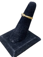 18K Yellow Gold 3-Diamond Ring - 0.15tcw  - Size 5 - 3.3g