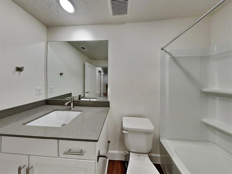 Welcome to Park City! A 4BD 3.5BA single family residence is available for you.