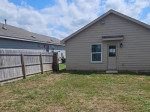 3 bed 2 bath 1,230 sqft