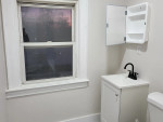 3 bedrooms 2 Baths