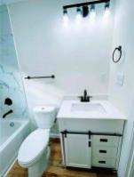 2bed 1bath Available for immediate move in