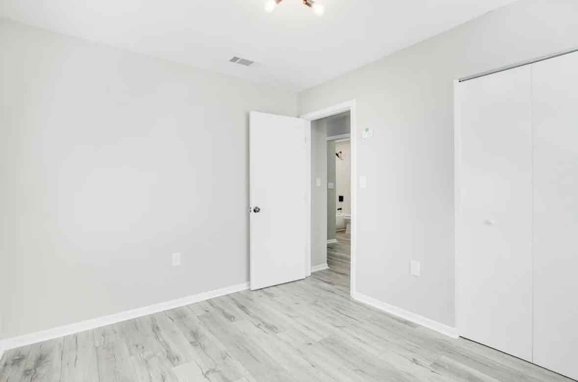 SPACIOUS 3BED 2BATH AVAILABLE FOR RENT