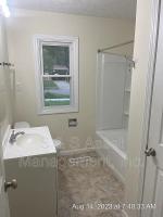 3beds 2baths beautiful single family house for rent