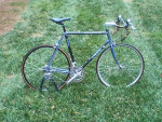 58 cm TREK 2300 composite road bike, Shimano Ultegra 27 speed