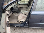 Interior view of a 2007 Volvo S40 2.4i FWD showing leather seats and dashboard details.