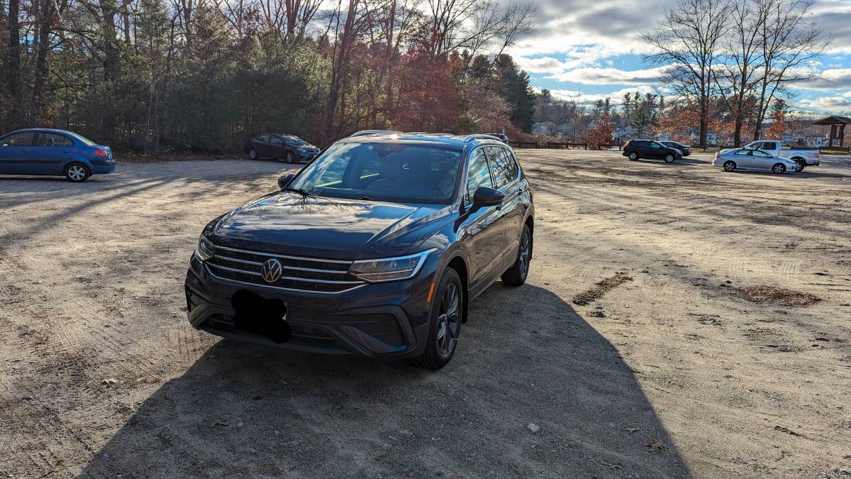 2022 Volkswagen Tiguan SE FWD 60,000 mi