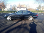Mercedes-Benz 123,000 mi