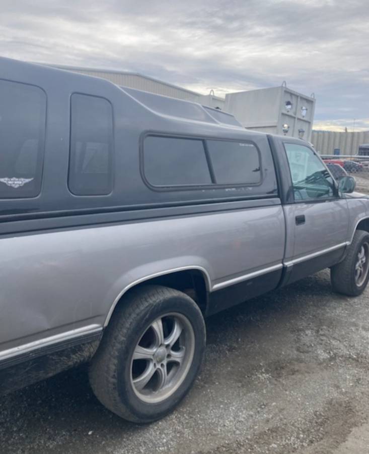 Chevrolet Silverado 1500 68,000 mi
