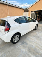 2016 Toyota Prius 80,000 mi