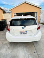 2016 Toyota Prius 80,000 mi