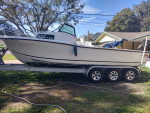 Dusky 25.6 center console walk-around _11,500 OR best offer