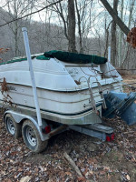 Regal  Destiny 22’ center console