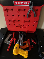CRAFTSMAN Toy Work Bench