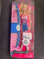 Collectable Barbie Fashionistas Summer Doll