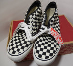 Vans Chukka NEW NEW size 11 Checkerboard! Rare shoes!